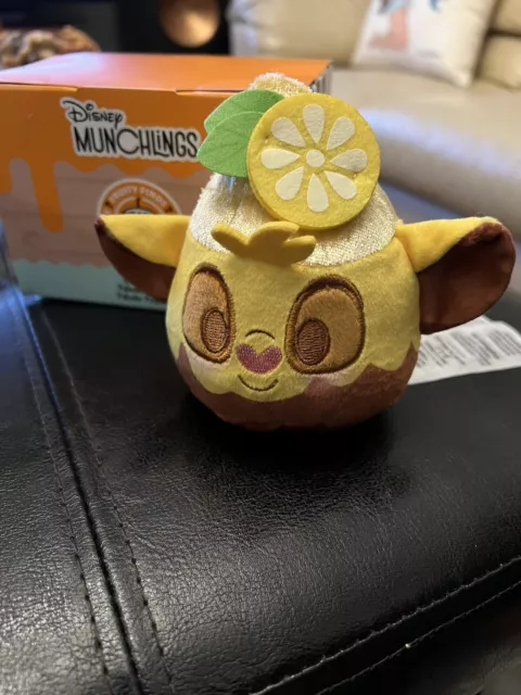 Disney Munchlings Simba Chaser Chocolate Lemon Cake Mystery Fruity Finds
