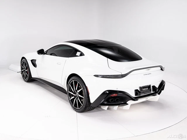 2020 ASTON MARTIN Vantage 14