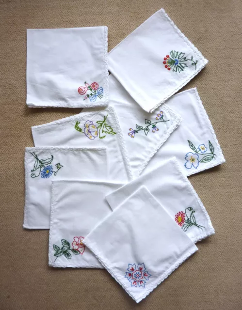 Lot De 9 Serviettes De Table En Coton Blanc Festonné Et Broderies