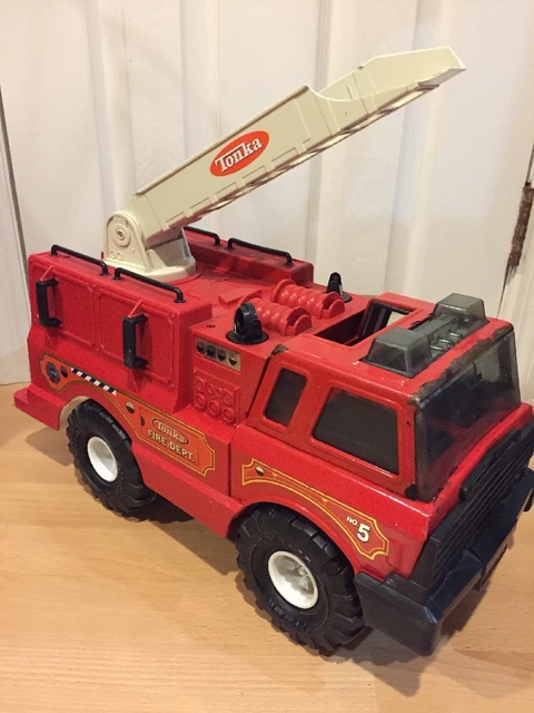 Vintage Toy Tonka Red Fire Truck Metal And Plastic 1999 As Is
