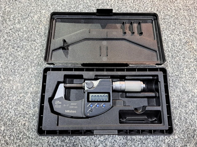 Mitutoyo No. 293-344 IP-65 Coolant Proof Micrometer 0-1" .00005"