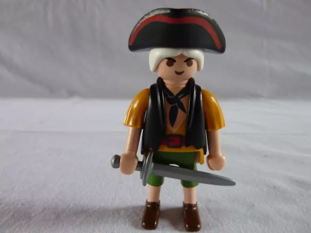 Playmobil Pirate N° 4 Avec Epee Bateau Flibustier Mer Ocean Arme