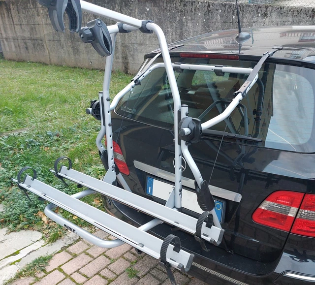 Portabici Posteriore THULE Per Auto Con Portellone - Capacità 45 Kg, Per 3 Bici, Facile Montaggio - Foto 5