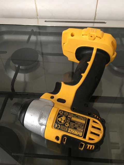 DEWALT18V IMPACT DRILL Driver Dc825 Cordless Pro Heavy Duty 64.99 PicClick UK