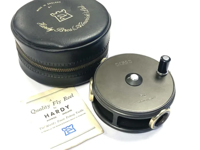 Hardy Perfect Taupo 3-7/8 wide drum vintage fly reel with line guide