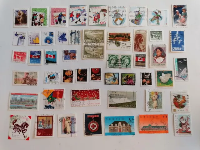 Lot 50 TIMBRES CANADA