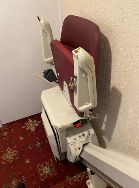 STANNAH 420 electric stair lift 2