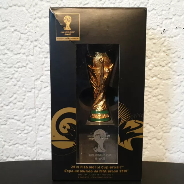 1000. THE FIFA CLASSICS WORLD CUP TROPHY. 45mm High. Official Licensed  Miniature Replica Trophy.