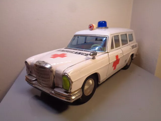 Asakusa Toy Japan 1960'S Tinplate Mercedes Benz Ambulance Ultra Rare Item Vg