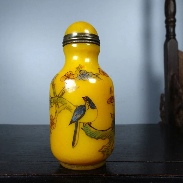 Chinese Old Beijing Glaze Hand Drawn Exquisite Pattern Snuff Bottle 12433