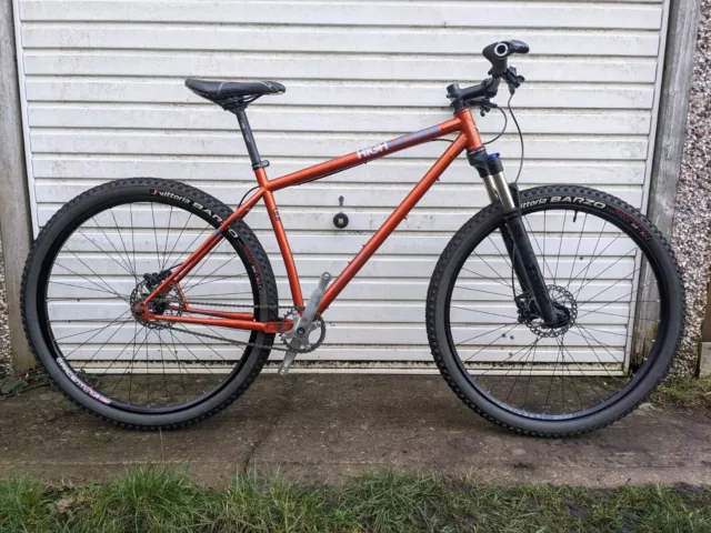 GENESIS HIGH LATITUDE Single Speed 29er mountain bike 250.00