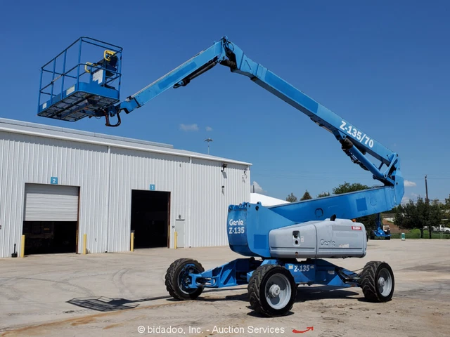 2011 Genie Z-135 70 135' 4WD Diesel Articulating Aerial Boom Man Lift