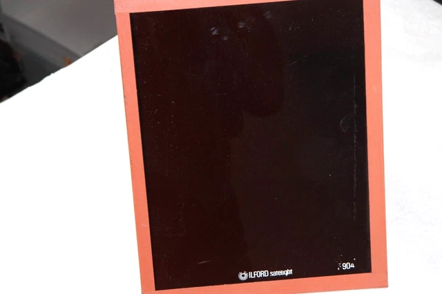 Filtro de luz de seguridad para cuarto oscuro ILFORD - 8""x10"" -F904 para placas no sensibles al color