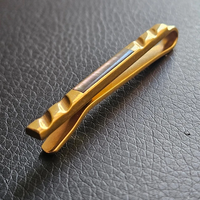Vintage Tiffany and Co. Pince à billets / pince à cravate de baseball en or jaun