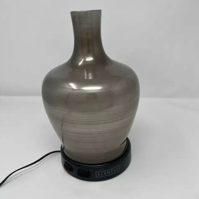 Scentsy Teardrop Pedestal Diffuser Base With Evolve Shade LED Changes Color EUC