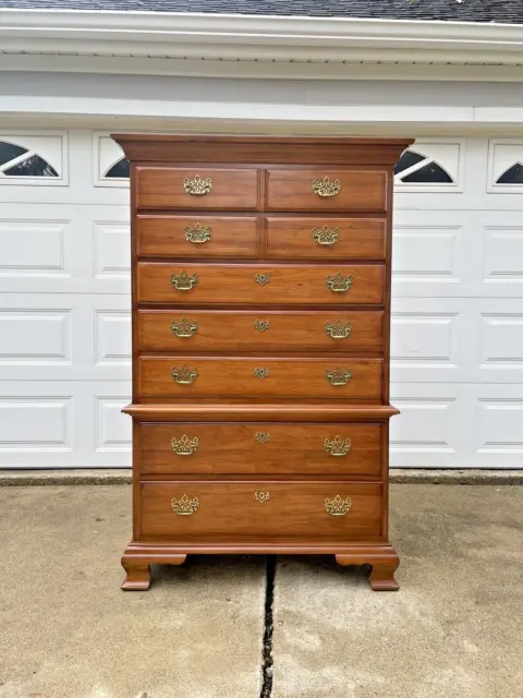 Thomasville Fisher Park Collection Chest of Drawers