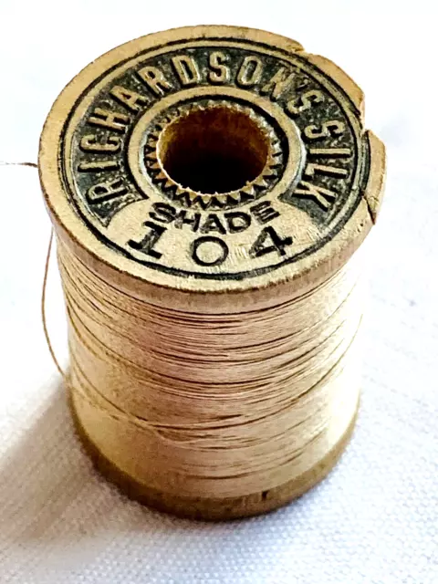 VINTAGE Silk Thread Richardson's Pale Gold Fly Fishing Tying Sewing #104