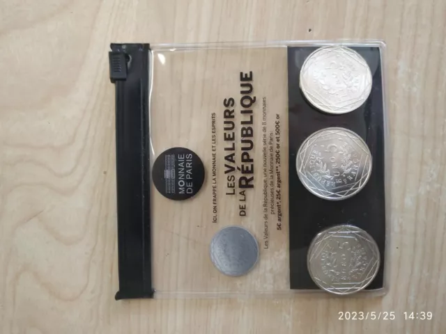 lot de 3 pieces de 5 euro argent poid : 21.88 gr