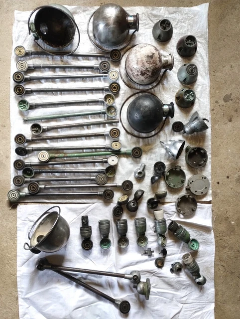 Gros lot (divers pièces pour lampes Jieldé ) Lampe atelier Jieldé