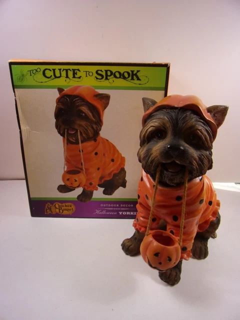 Nib Cracker Barrel Yorkie Dog Too Cute Too Spook Pumpkin Basket Outdoor Decor