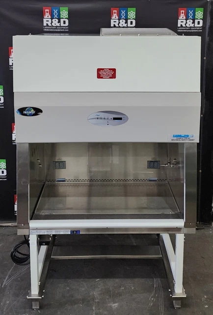 Nuaire 4ft NU-543-400 A2 Biosafety Cabinet w/Hydraulic Stand, With UV - TESTED