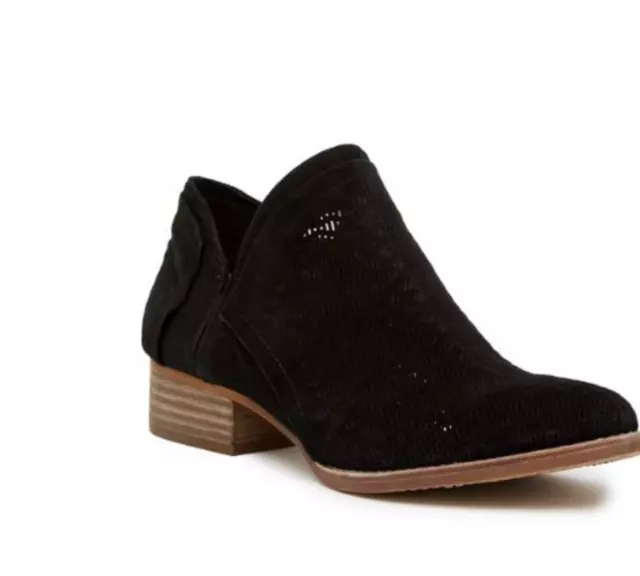Vince best sale camuto clorieea