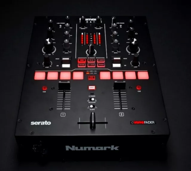 Numark Scratch mixer mit dvs  innofader Serato DJ Pro Lizenz digital top zustand