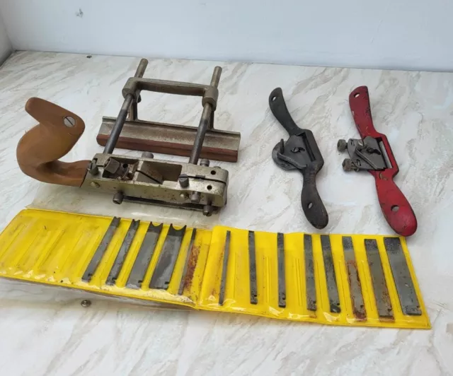 Stanley Combination Plough Plane with Cutters Plus 2x Spoke Shaves