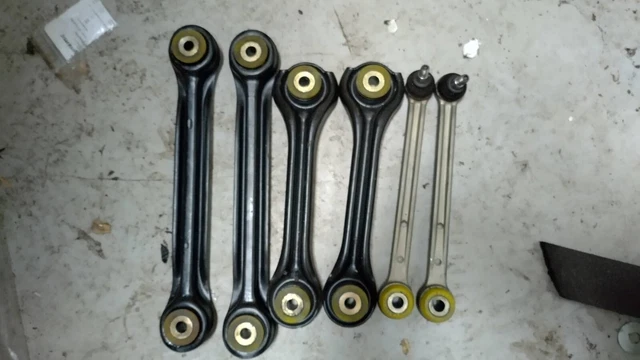 BRACCIO SOSPENSIONE POSTERIORE SUPERIORE SX PER BMW SERIE 7 E38 Z8 E52