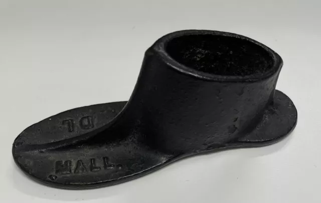 Vintage D L Mall Cast Iron Child Cobblers Shoe Form Paperweight  Primitive