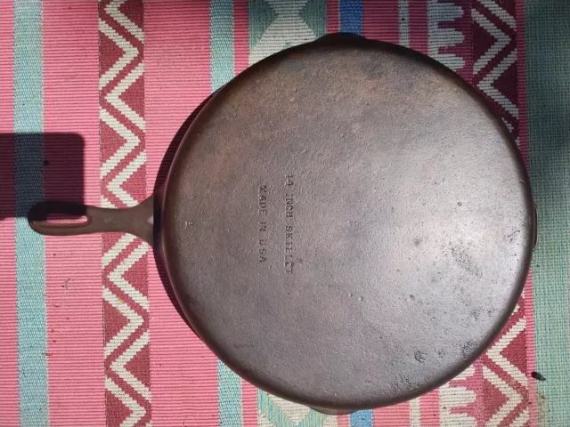 Vintage Unmarked Wagner Ware #12 14" Cast Iron Skillet