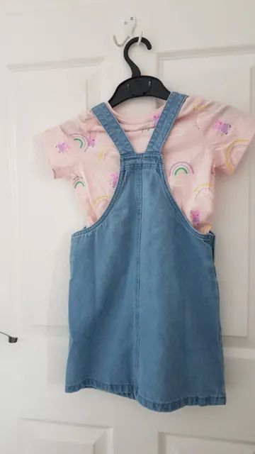 Girls 2pc Blue Denim Peppa Pig Pinafore Set Age 5-6 from Marks And Spencer BNWT 2