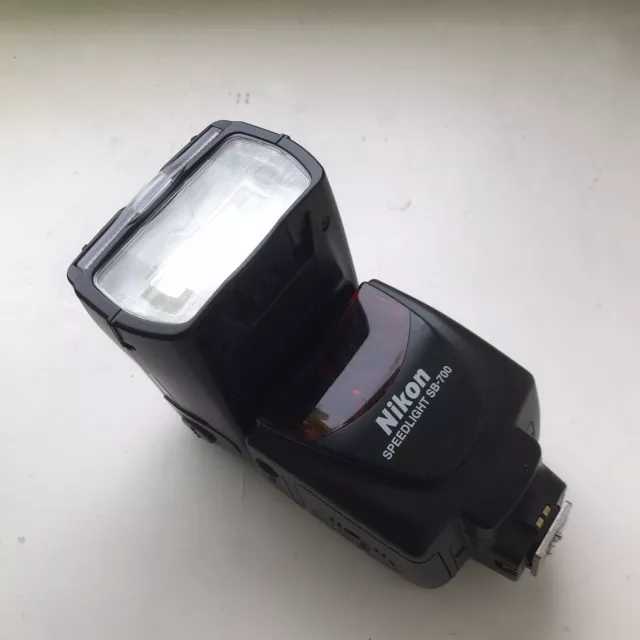 Nikon Speedlight SB-700 Shoe Mount Flash (FSA03901)