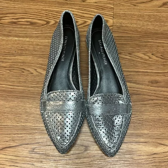DONALD J PLINER Women's Ava Pointed Toe Metallic Loafers Silver Size 8M