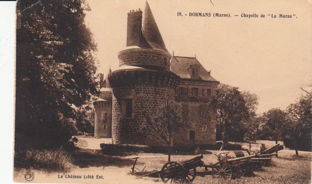 Carte postale ancienne MARNE DORMANS 19 chapelle de "la marne" canons