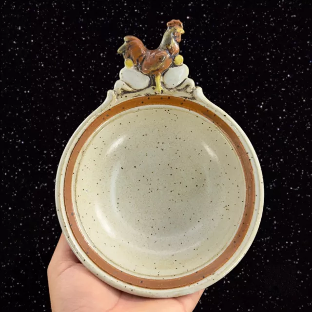 1986 Hand Made Studio Art Pottery Bowl Dish Plate W Rooster Handle Hand Crafted