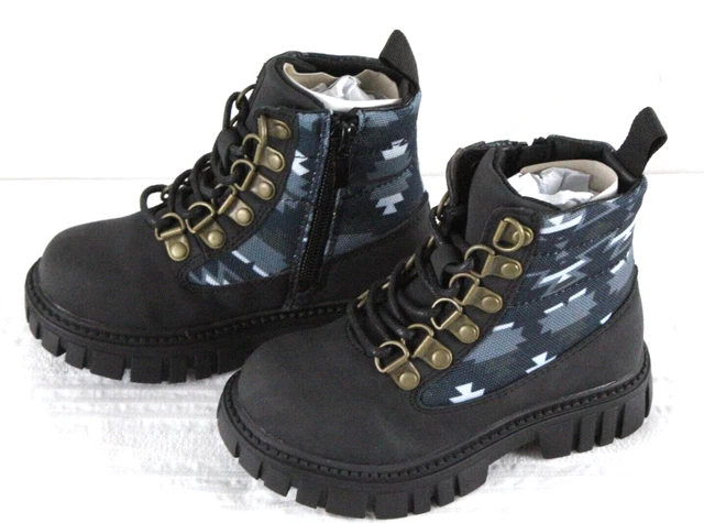 Fabkids Lace Up Boots Printed Nylon Piecing Size 8 Montana Geo Print NWOB