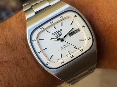 seiko 5 railway time
