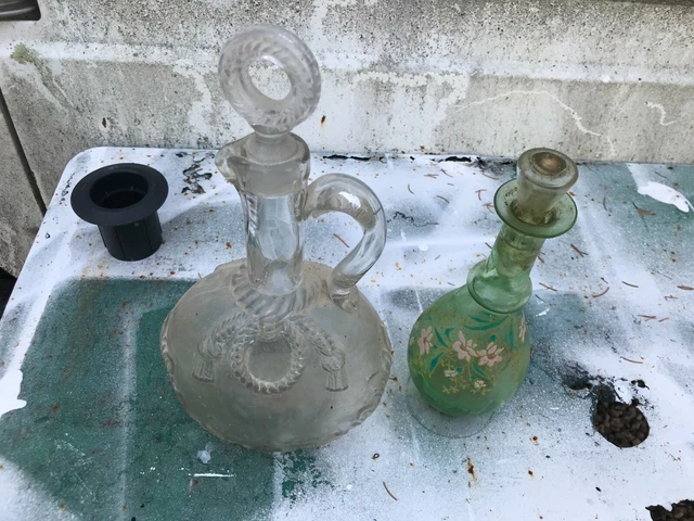 Carafe  Ancienne  Une  En Emaille