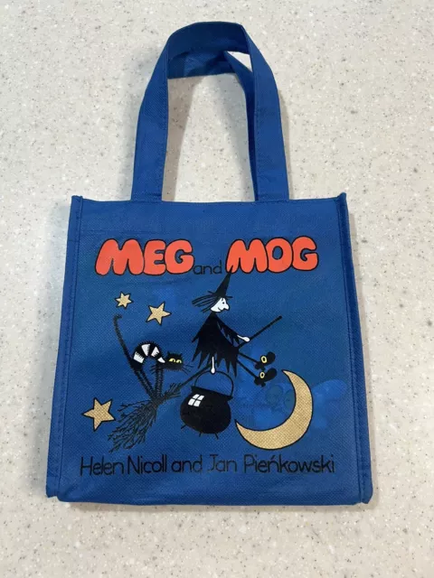 MEG & MOG Bag x 5 Soft Cover Book Bundle Jan Pienkowski & Helen Nicoll Puffin 2