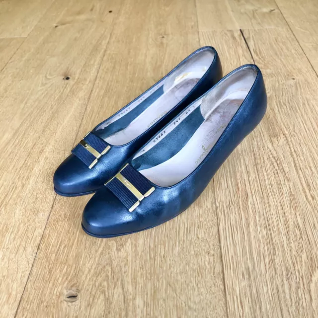 Salvatore Ferragamo Navy Blue Leather Pumps, Size 8.5C/EU 39.5