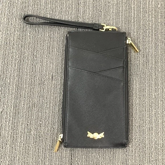 Destinations Wallet Black PU Leather Kai Double Zip RFID Passport Wrislet Clutch