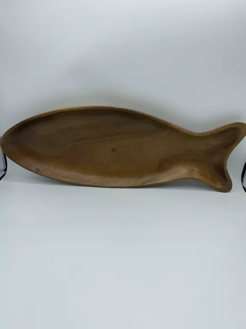 Williams Sonoma Acacia Wooden Fish Shaped Round Platter Bowl 21.5” Serving Tray