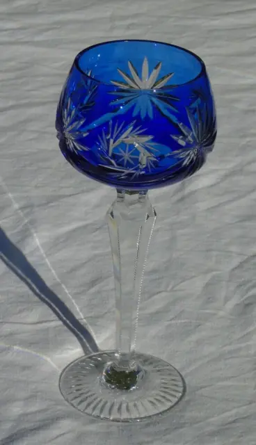 Bohème - Verre en cristal doublé, de couleur bleue Haut. 19,3 cm
