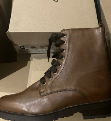 CLARKS AFON LACE Dark Tan Leather 