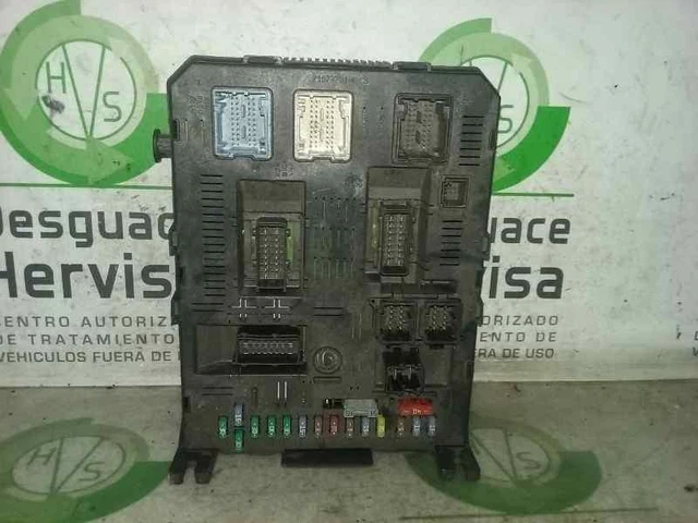 Boîtier Porte-fusibles Et Relais Pour Peugeot 307 (2003 à 2007) - Réf. 354301 / 072241 - Pièce D'occasion Testée