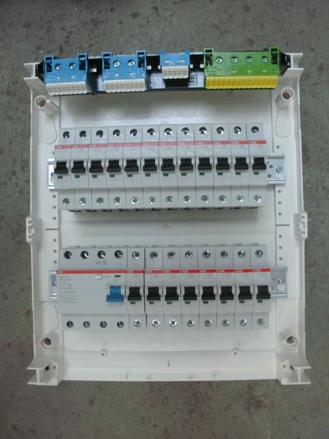 12 Stück Abdeckstreifen Für Sicherungskasten – Kompatibel Mit F-Tronic, Hager, Hensel & Mehr