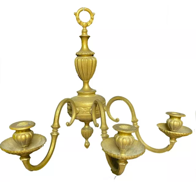 Antiguo candelabro de bronce, Napoleón III, Imperio. Casino Mercantil de Zaragoz