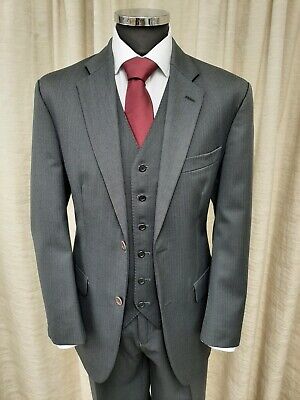 Grey Lounge Jacket, Ideal for Wedding Formal Wear, Prom, Fancy Dress.