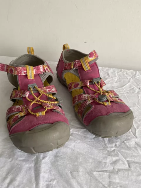 Keen Newport H2 Sport Sandals Womens Size 7 Pink Yellow Waterproof Water Shoes 3